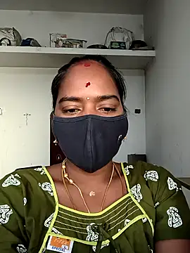 Snapshot of Tamil_Sangeetha chatting on May 8, 12:49 am Tamil Sangeetha online show from May 8, 12:49 am