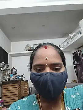 Snapshot of Tamil_Sangeetha chatting on May 9, 3:50 pm Tamil Sangeetha online show from May 9, 3:50 pm