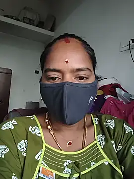 Snapshot of Tamil_Sangeetha chatting on May 18, 12:29 am Tamil Sangeetha online show from May 18, 12:29 am
