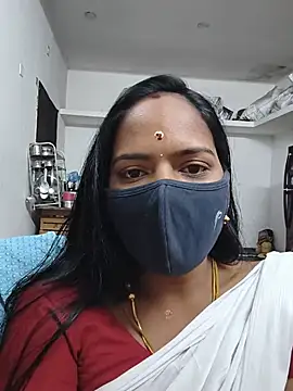 Snapshot of Tamil_Sangeetha chatting on May 22, 11:54 pm Tamil Sangeetha online show from May 22, 11:54 pm