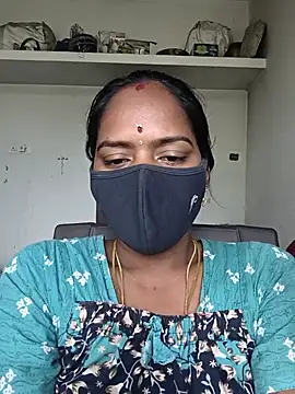 Snapshot of Tamil_Sangeetha chatting on May 27, 7:16 am Tamil Sangeetha online show from May 27, 7:16 am