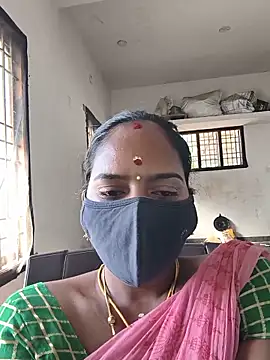 Snapshot of Tamil_Sangeetha chatting on June 5, 3:02 am Tamil Sangeetha online show from June 5, 3:02 am