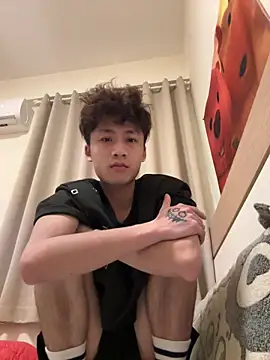 sexyboy-3525 online show from April 10, 6:07 am