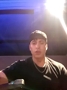 Snapshot of nico_herrera__ chatting on April 1, 1:39 am nico herrera online show from April 1, 1:39 am