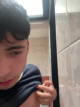 Snapshot of nico_herrera__ chatting on May 1, 8:57 pm nico herrera online show from May 1, 8:57 pm