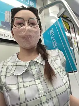 Snapshot of meimeibuguai chatting on June 10, 12:26 pm meimeibuguai online show from June 10, 12:26 pm