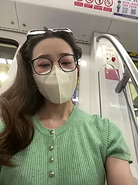 Snapshot of meimeibuguai chatting on July 13, 12:30 pm meimeibuguai online show from July 13, 12:30 pm
