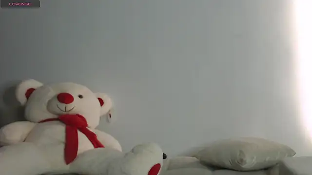 Snapshot of MissDolluxe chatting on June 26, 2:38 am MissDolluxe online show from June 26, 2:38 am