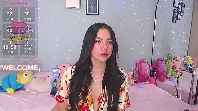 Snapshot of MissDulceRose chatting on April 28, 2:27 am MissDulceRose online show from April 28, 2:27 am