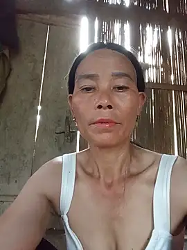 Snapshot of __Ruby01__ chatting on July 14, 11:05 am Ruby01 online show from July 14, 11:05 am