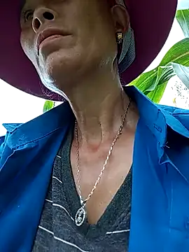 Snapshot of __Ruby01__ chatting on July 31, 3:17 am Ruby01 online show from July 31, 3:17 am