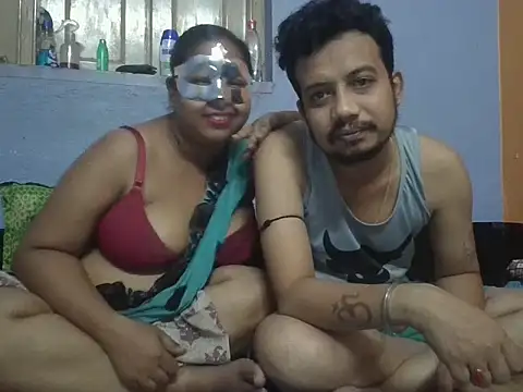 Naina1994 online show from April 19, 7:27 pm