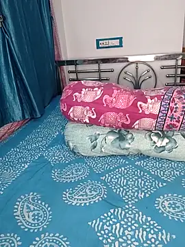 Snapshot of CamGirl_Neha chatting on June 16, 8:11 pm CamGirl Neha online show from June 16, 8:11 pm