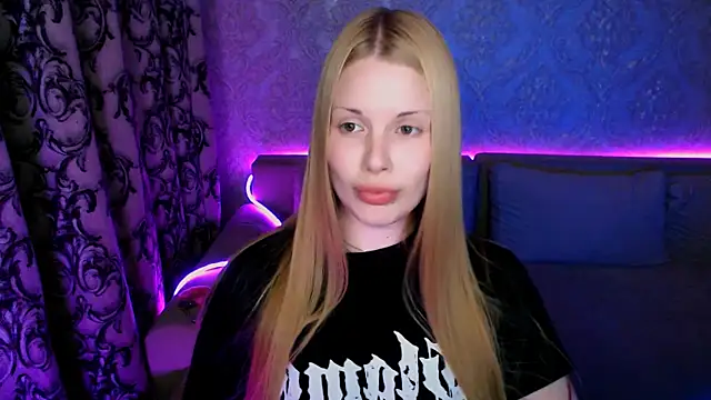 Snapshot of CaseySykes chatting on July 26, 7:43 pm CaseySykes online show from July 26, 7:43 pm