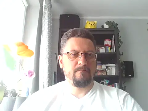 Snapshot of 19cmSlave chatting on June 8, 9:20 am 19cmSlave online show from June 8, 9:20 am