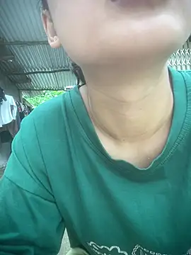 Snapshot of LINSA-0269 chatting on July 31, 5:40 am LINSA-0269 online show from July 31, 5:40 am