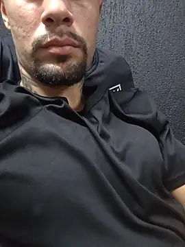 Snapshot of Marcello244 chatting on June 17, 8:32 pm Marcello244 online show from June 17, 8:32 pm