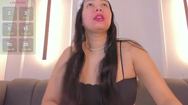 Snapshot of sofi_cabanna chatting on June 16, 11:35 am sofi cabanna online show from June 16, 11:35 am