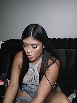 Snapshot of aleenavarro chatting on June 8, 2:23 am aleenavarro online show from June 8, 2:23 am