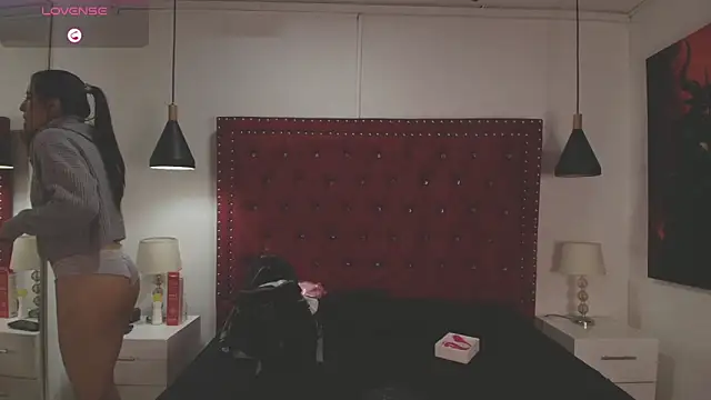 Jack and Emma  online show from April 6, 12:39 pm