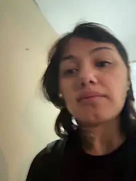 Snapshot of Abrildqquino chatting on May 8, 10:48 pm Abrildqquino online show from May 8, 10:48 pm