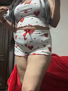 Sorayaseex online show from April 22, 10:55 pm