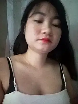 Snapshot of Linh_Hoang chatting on May 4, 9:38 am Linh Hoang online show from May 4, 9:38 am