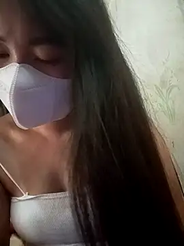 Snapshot of Linh_Hoang chatting on May 22, 5:25 am Linh Hoang online show from May 22, 5:25 am