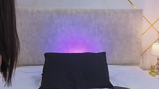 Sammi Evanns online show from June 18, 4:24 am