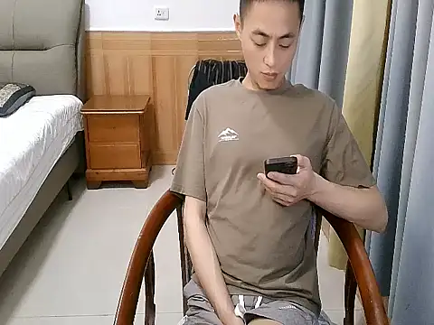 davidboys online show from May 13, 5:05 am