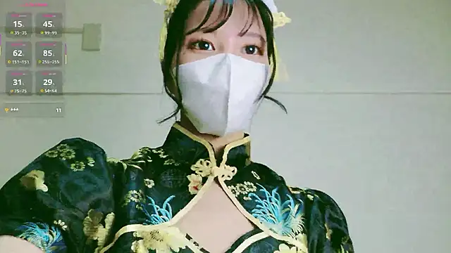 Snapshot of MISOSIRURICE chatting on April 23, 1:02 pm MISOSIRURICE online show from April 23, 1:02 pm
