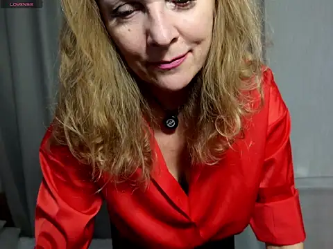 Snapshot of verywetforyou chatting on July 7, 12:20 pm verywetforyou online show from July 7, 12:20 pm