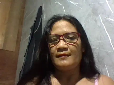 PinayZaira online show from June 1, 5:36 pm