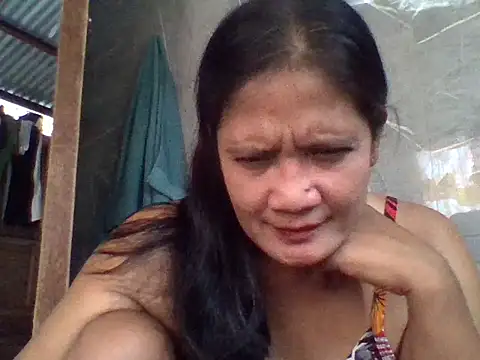 Snapshot of PinayZaira chatting on July 14, 6:51 am PinayZaira online show from July 14, 6:51 am
