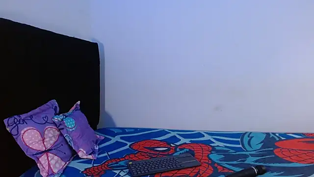 Snapshot of Mia_taylor19 chatting on April 25, 5:32 am Mia taylor19 online show from April 25, 5:32 am