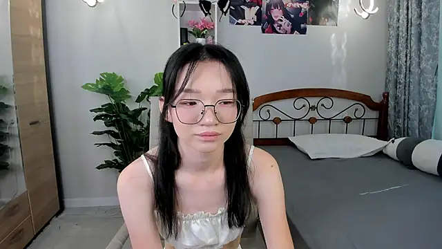 syuri sun online show from July 11, 11:13 am