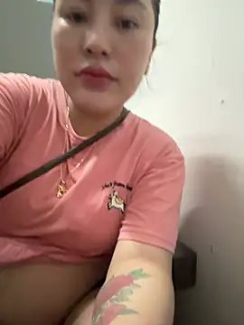 Snapshot of Lina-Naughty chatting on July 16, 3:40 pm Lina-Naughty online show from July 16, 3:40 pm
