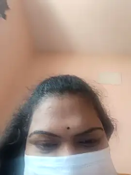 Snapshot of snehahotgirl chatting on April 1, 8:04 am snehahotgirl online show from April 1, 8:04 am