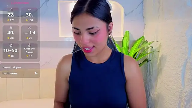 Snapshot of sofiaatp chatting on June 2, 10:56 pm sofiaatp online show from June 2, 10:56 pm