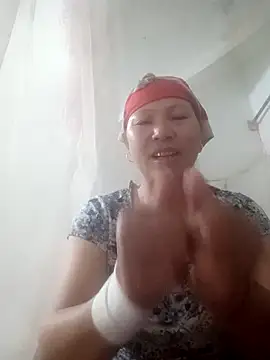 Snapshot of jikey-bibi chatting on April 22, 3:02 pm jikey-bibi online show from April 22, 3:02 pm