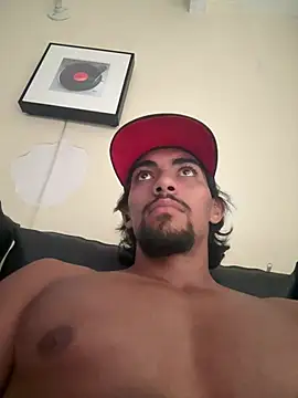 Snapshot of Puck_goodfellow chatting on June 7, 8:34 pm Puck goodfellow online show from June 7, 8:34 pm