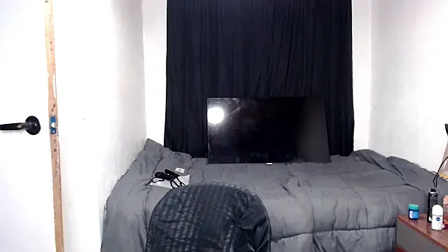 hikarilust23xx online show from April 8, 4:07 pm