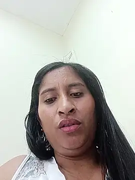 Snapshot of SofiaMendez1_ chatting on July 17, 2:56 pm SofiaMendez1 online show from July 17, 2:56 pm