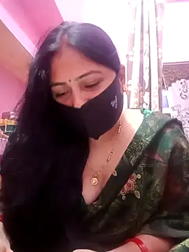 Snapshot of Pinki-girl chatting on April 17, 5:32 am Pinki-girl online show from April 17, 5:32 am