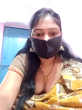 Snapshot of Pinki-girl chatting on May 8, 6:08 am Pinki-girl online show from May 8, 6:08 am