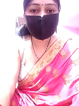 Snapshot of Pinki-girl chatting on May 14, 4:52 am Pinki-girl online show from May 14, 4:52 am