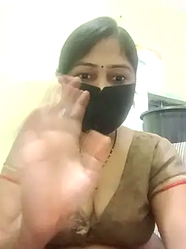 Snapshot of Pinki-girl chatting on May 15, 5:14 am Pinki-girl online show from May 15, 5:14 am