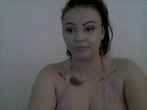 Snapshot of Daria1997 chatting on April 2, 12:03 pm Daria1997 online show from April 2, 12:03 pm