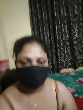 Snapshot of SluttySonam chatting on May 16, 7:12 pm SluttySonam online show from May 16, 7:12 pm