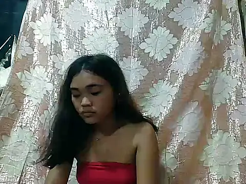 Snapshot of AsianPinay18 chatting on April 2, 9:01 pm AsianPinay18 online show from April 2, 9:01 pm